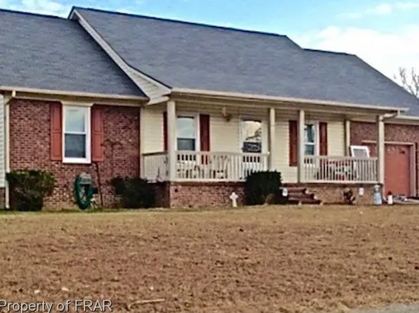 5307 Marvin Dr, Spring Lake, NC 28390