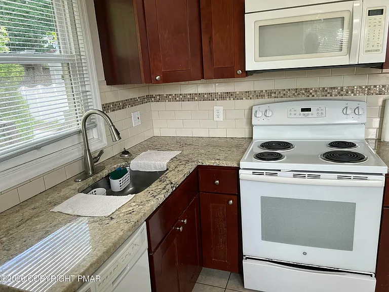 1730-1732 Madison Ave #3 — Photo 11