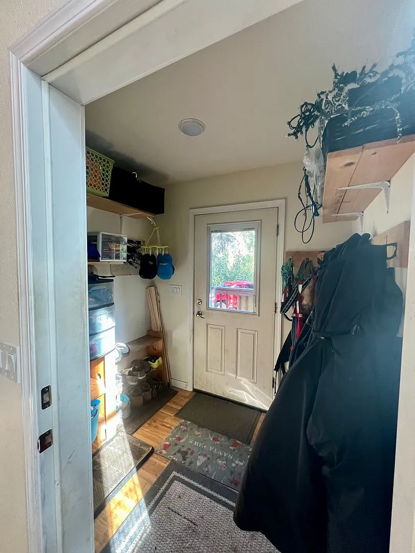 1-Bedroom with a Loft / Dog friendly / Washer & Dryer — Photo 3