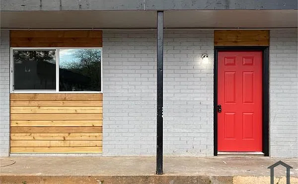 2 bed, 839 sqft, $600 — Photo 2