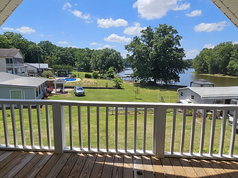 1045 Natures Cove Rd #A — Photo 14