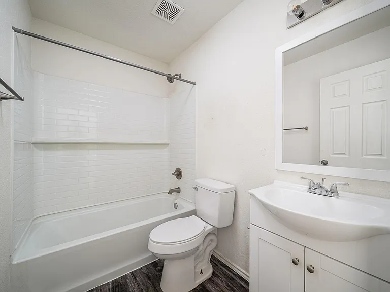 230 S Debus 101b Dr — Photo 11