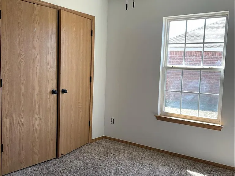 2805 Trailwood Dr — Photo 23