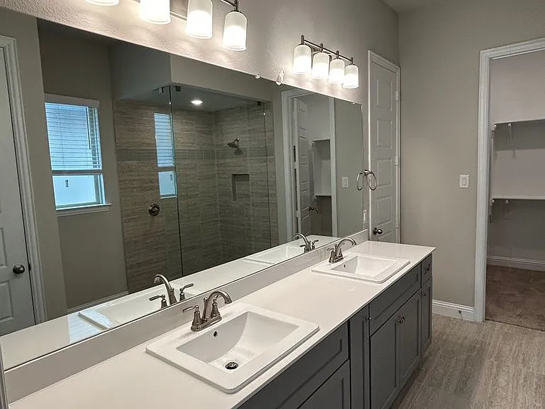 4561 Refugio Dr — Photo 12