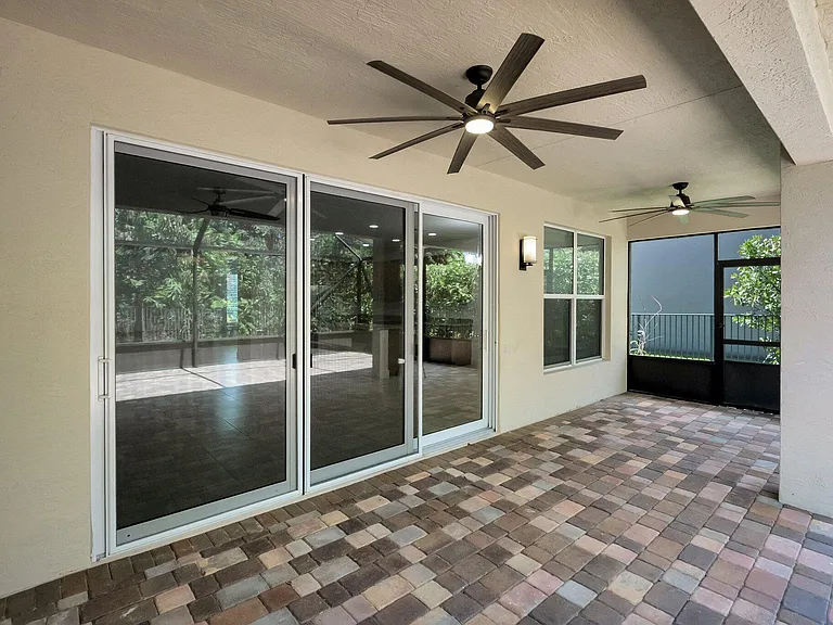 15205 Seaglass Terrace Ln — Photo 44