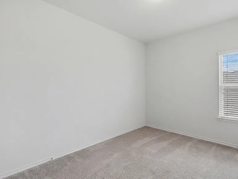 313 Sky Meadow Ln — Photo 28