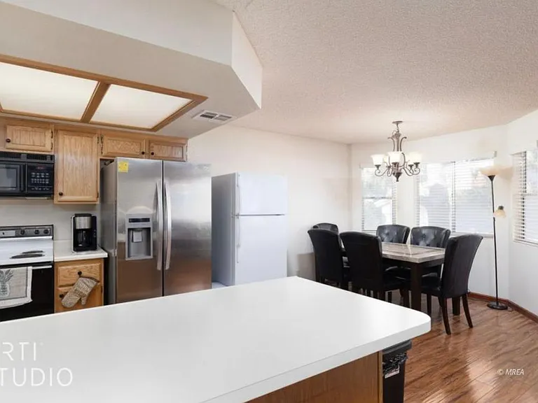 459 Mesa Blvd #202 — Photo 11