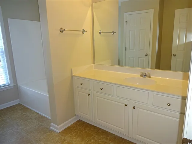 5235 Fieldgate Ridge Dr — Photo 10