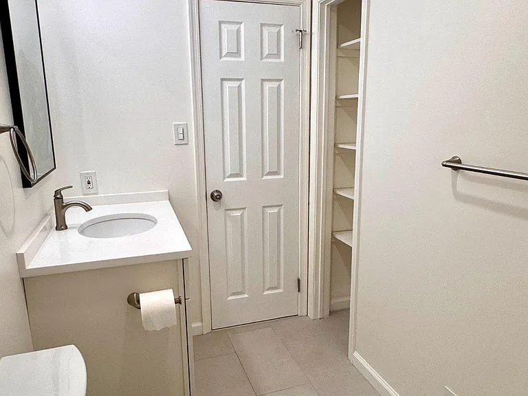 78 Beacon Pl — Photo 24