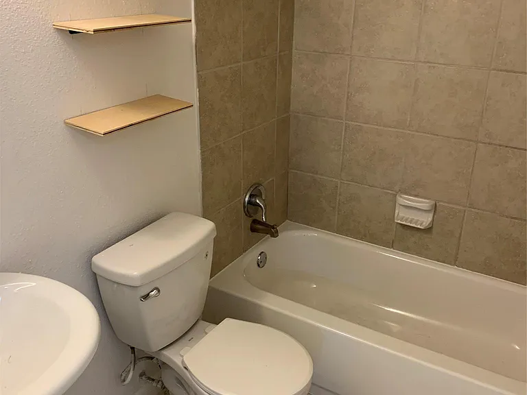 2708 S 1st St #104 — Photo 4