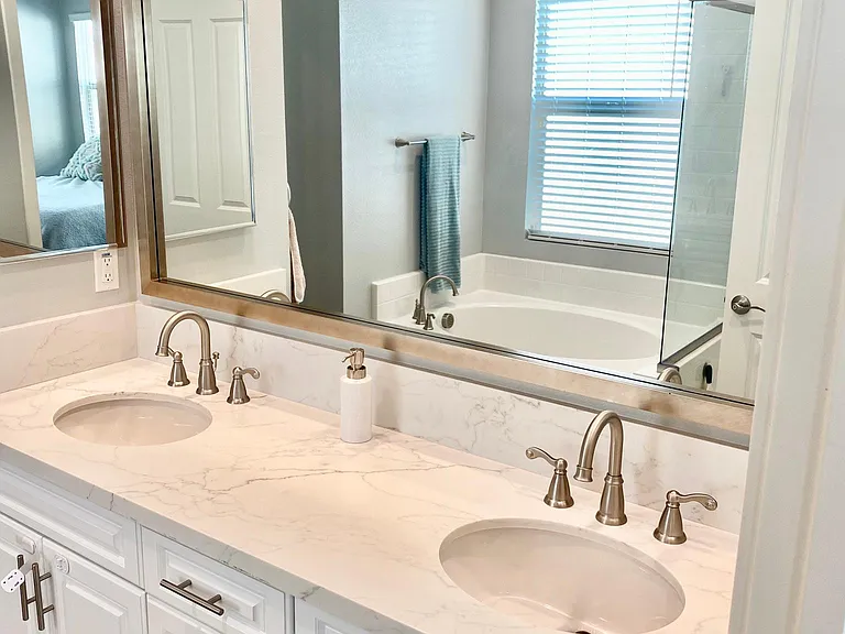 1063 1/2 Sea Glass Way — Photo 14