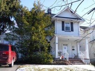 319 4th St, Dunellen, NJ 08812