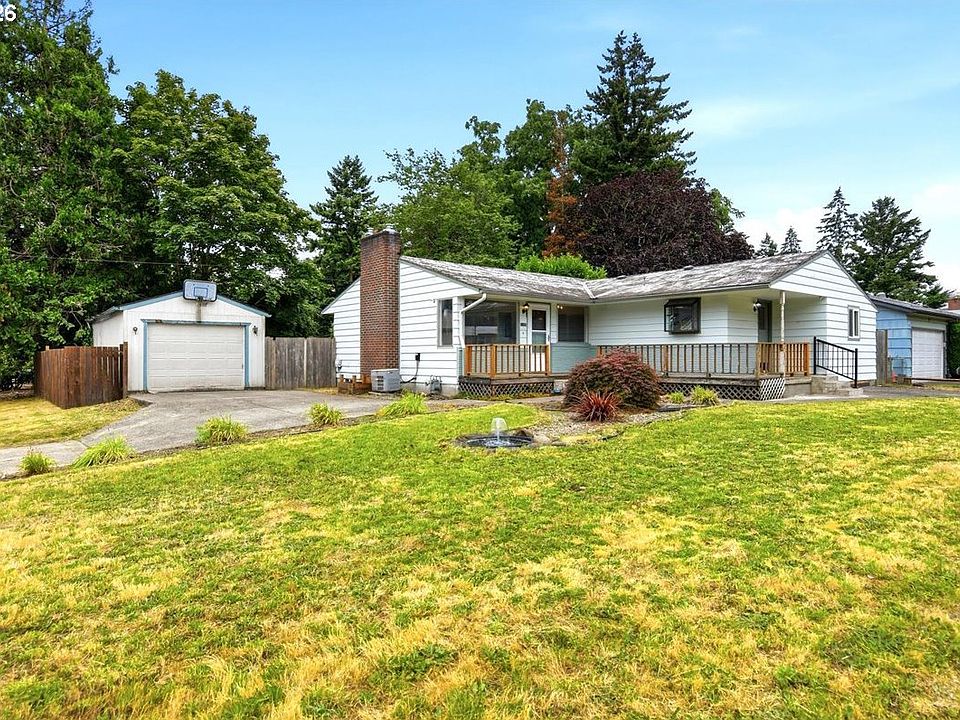 1st image of 10834 SE Long St