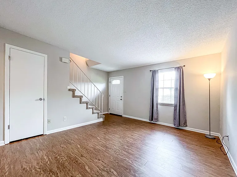 7304 Old Clinton Pike E — Photo 5