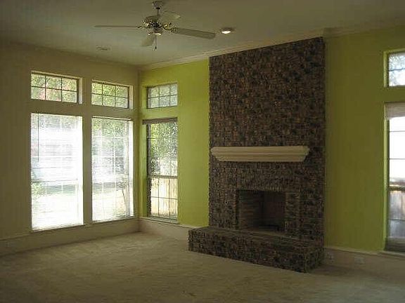 2nd image of 700 Sherwood Ct