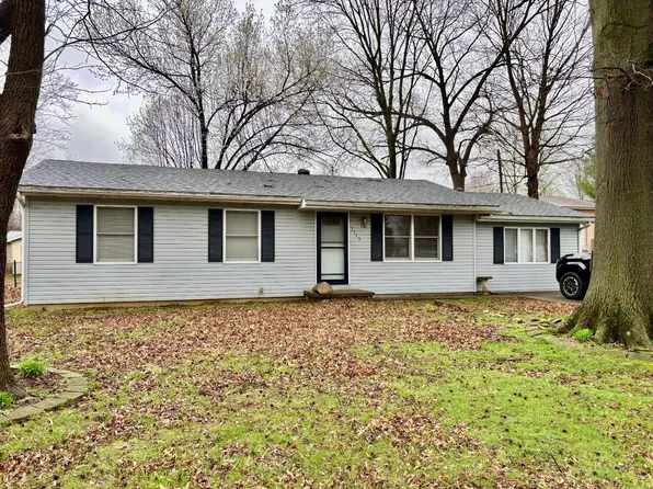 1115 Plum St, Mount Carmel, IL 62863