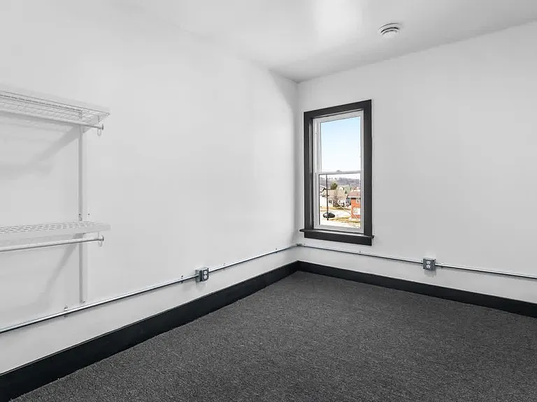 1516 McClure St #B — Photo 12