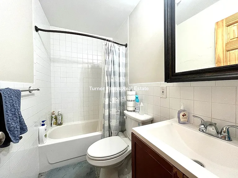 175 Northampton St #2 — Photo 6