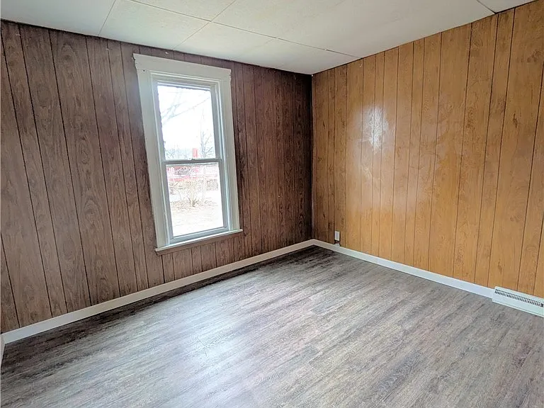 315 Sullivan St — Photo 7