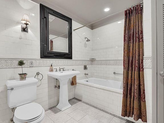 5th image of 247 W 136th Street