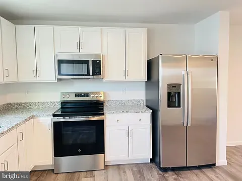 30 Snowdrop Ct — Photo 4