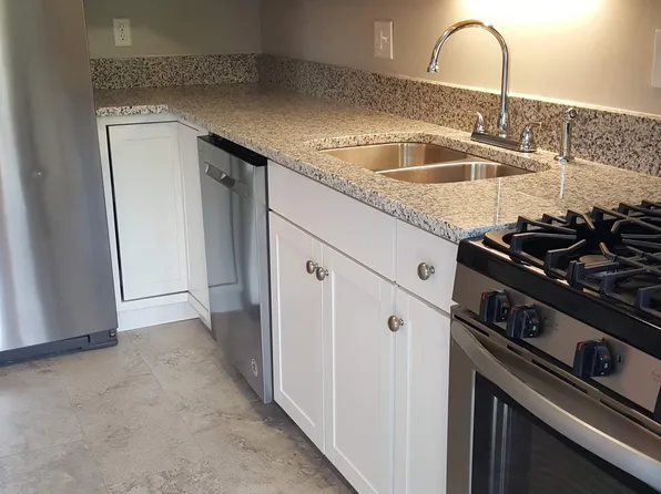 1607 Waltham Rd, Columbus, OH 43221