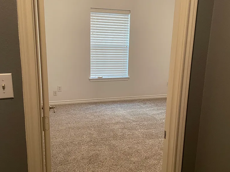5304 Kathryn Dr — Photo 18