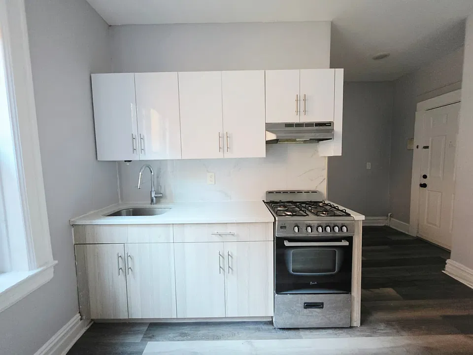 122 Corbin Ave #401F