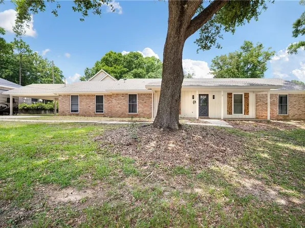 4124 Chisha Drive, Saraland, AL 36571