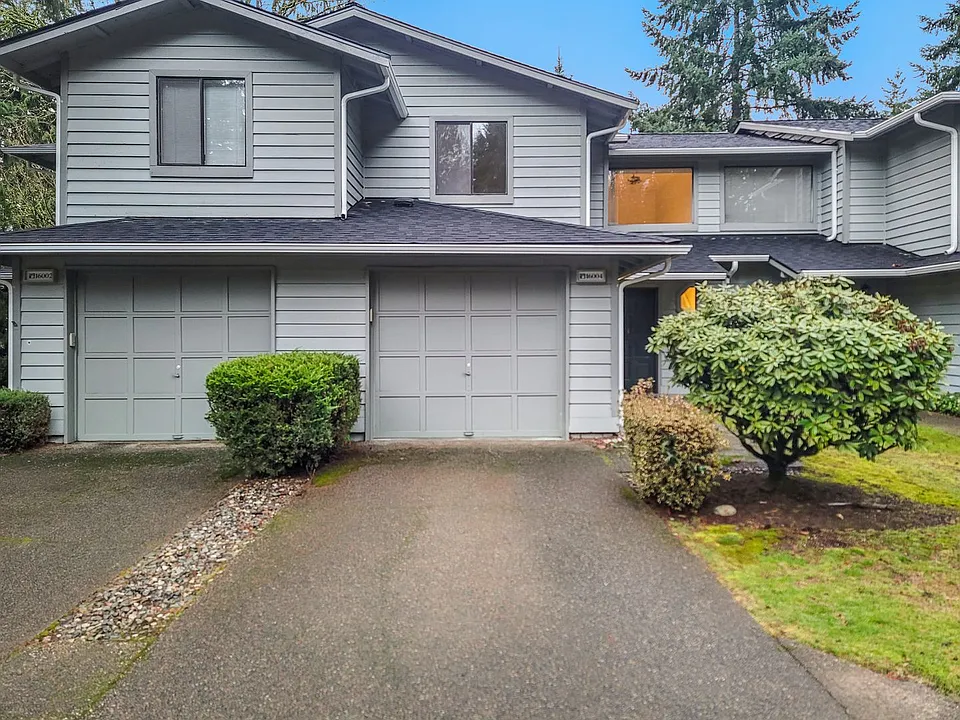 16004 NE 42nd Ct