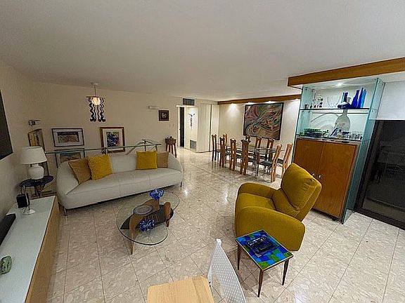 2nd image of 1301 Magdalena Condado Park #202