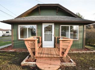 413 I St, Cosmopolis, WA 98537