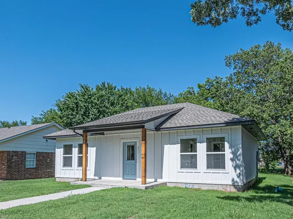 1228 E Parker St, Shawnee, OK 74801