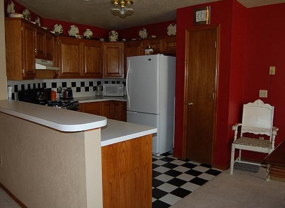 4th image of 309 E Twelve Oaks Ter