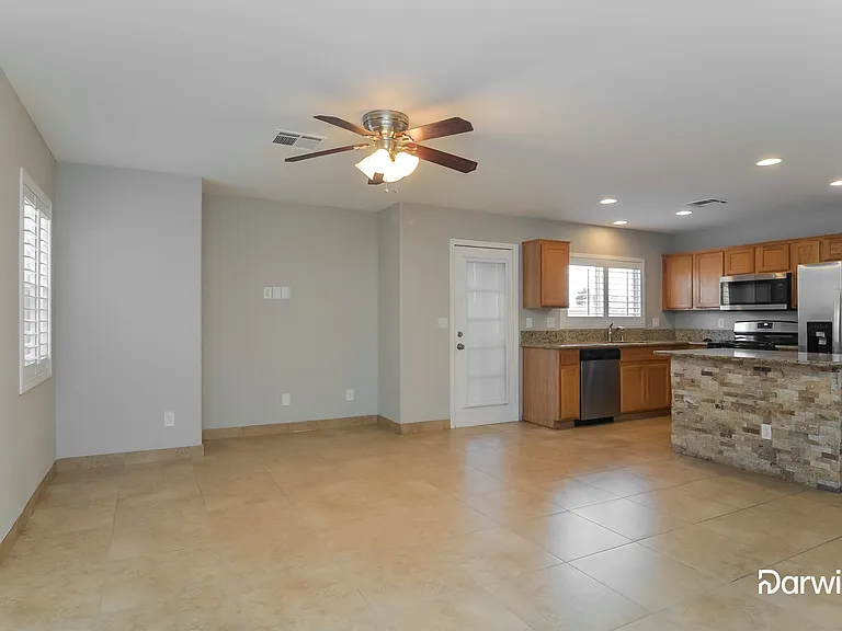 1628 Victor Hugo Ln — Photo 7
