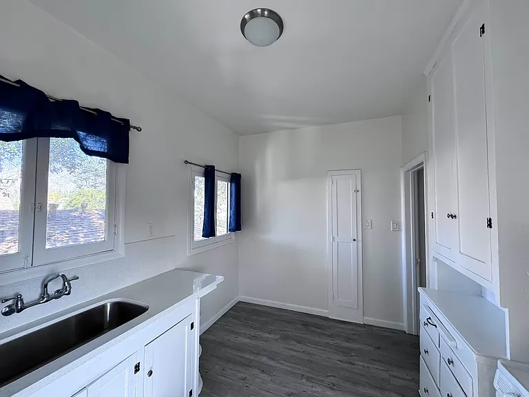 49 N Berkeley Ave #4 — Photo 14
