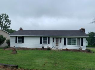 237 Holly Ln, Somerset, PA 15501