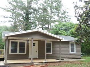 35 Shell Rd, Carrollton, GA 30116