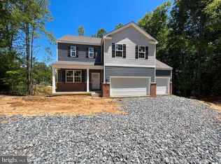141 Wood Landing Rd, Fredericksburg, VA 22405