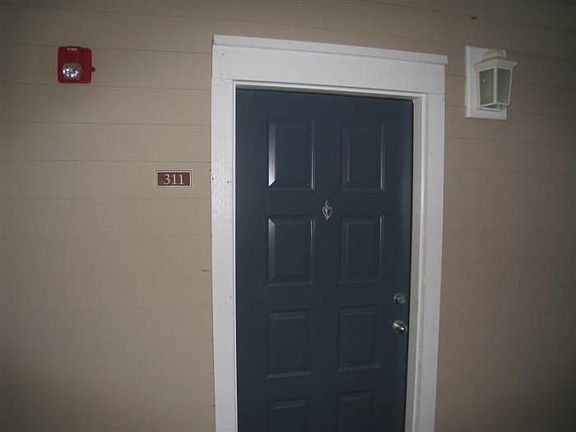 5th image of 400 Bucksley Ln Unit 311