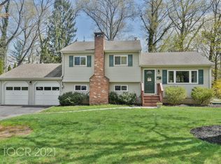 21 Murray Rd, Montvale, NJ 07645