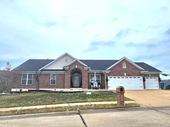 3810 Alderwood Dr, Imperial, MO 63052