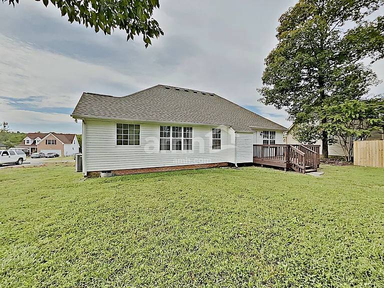 1038 Secretariat Dr — Photo 18