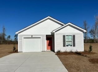 162 Country Grove Way, Galivants Ferry, SC 29544
