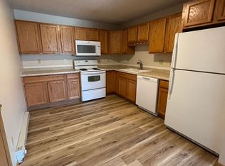 1150 Home Park, Waterloo, IA 50701