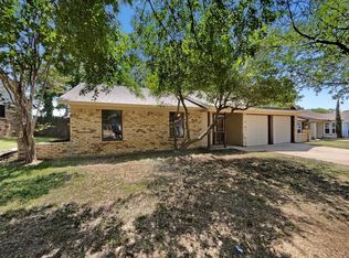 5907 Cedar Ridge Dr, Arlington, TX 76017