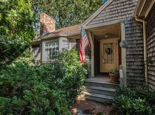 1 Robins Nest Rd, Edgartown, MA 02539