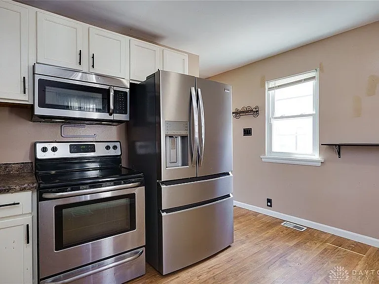 81 Thorpe Dr — Photo 13
