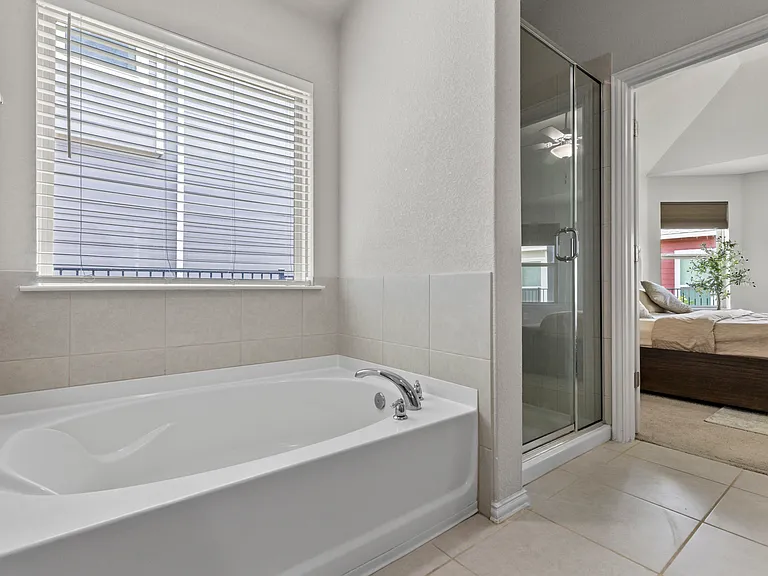 103 Simon — Photo 22