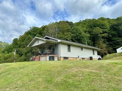 74 Koppers City Bottom Loop, Oceana, WV, 24870